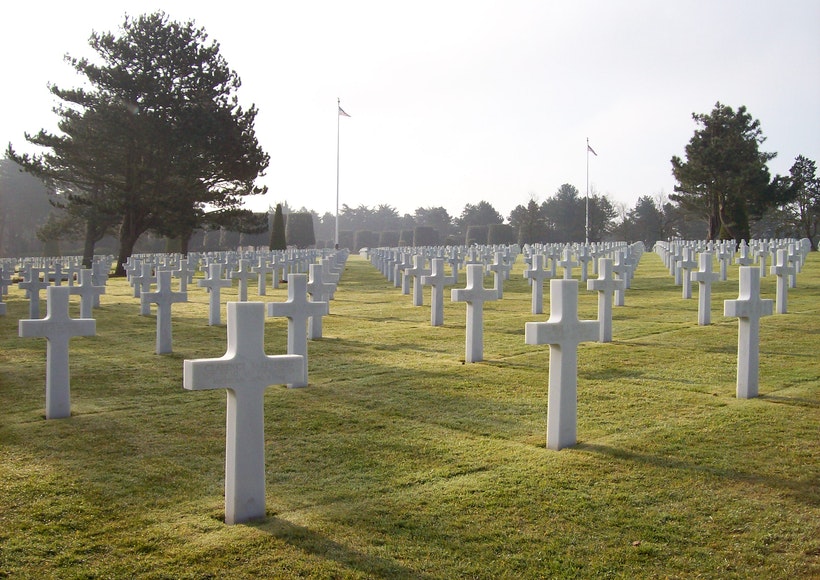 Factors to Consider when Choosing a Funeral Director Funeral Director
